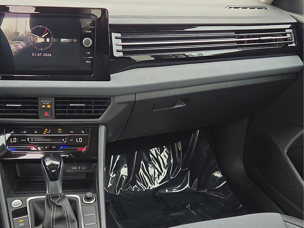 New 2026 Volkswagen Jetta SE image 14