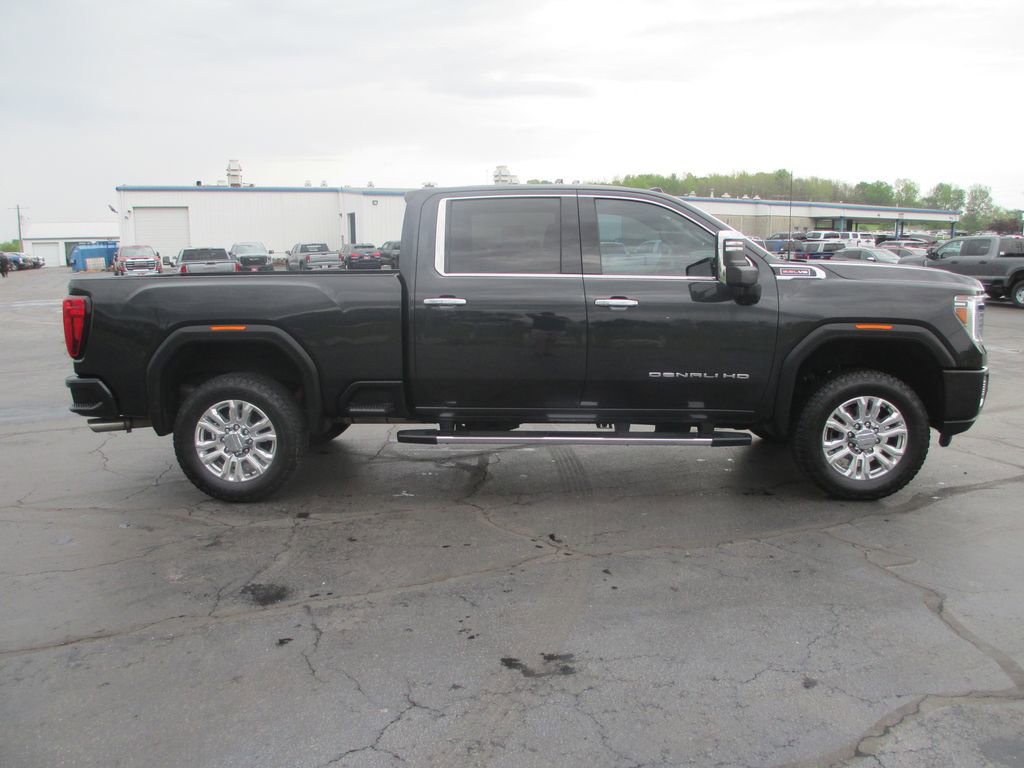 Used 2021 GMC Sierra 2500 Denali w/ Denali Ultimate Package image 4