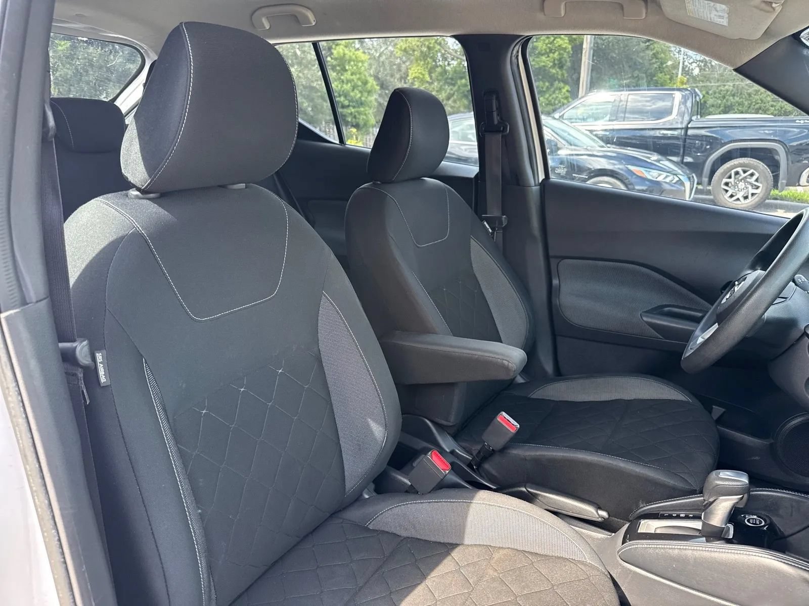 Used 2019 Nissan Kicks S FWD image 15