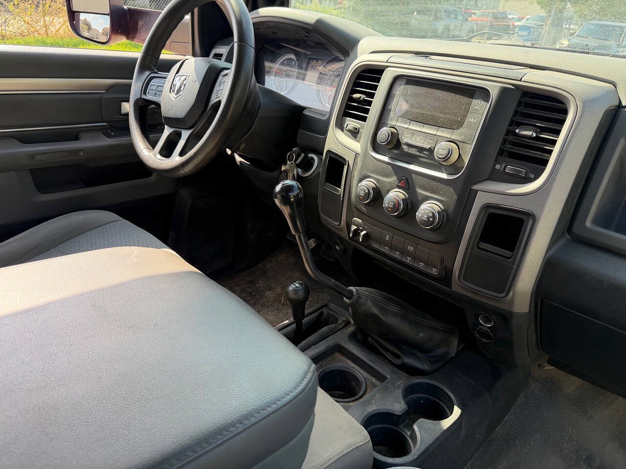 Used 2016 RAM 3500 Tradesman w/ Power & Remote Entry Group AWD/4WD image 2