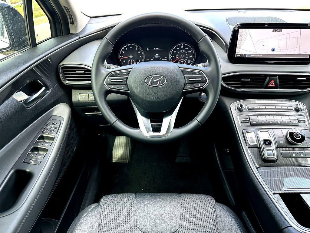 Used 2023 Hyundai Santa Fe SEL FWD image 23