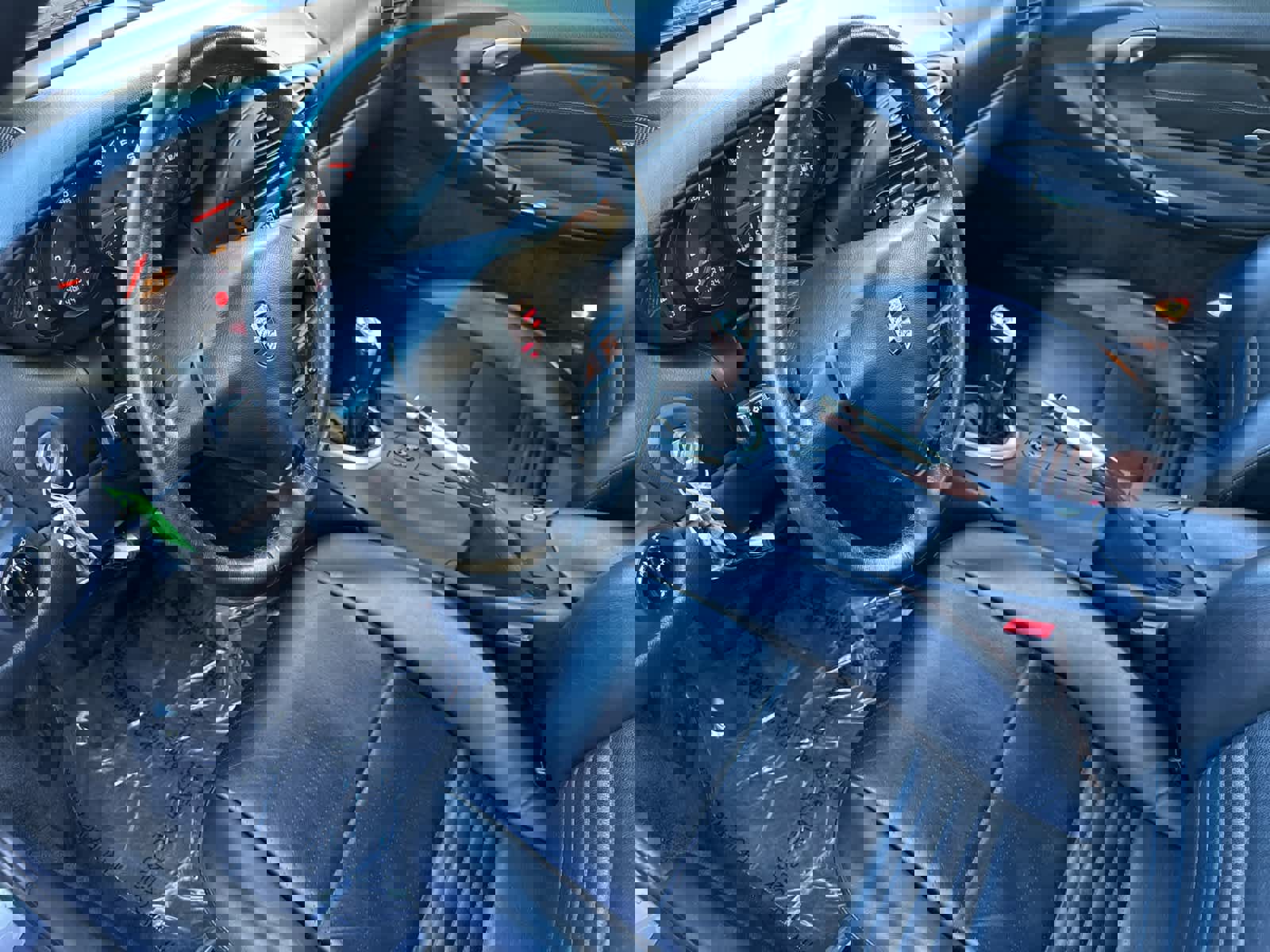 Used 2001 Porsche 911 Carrera 4 image 4