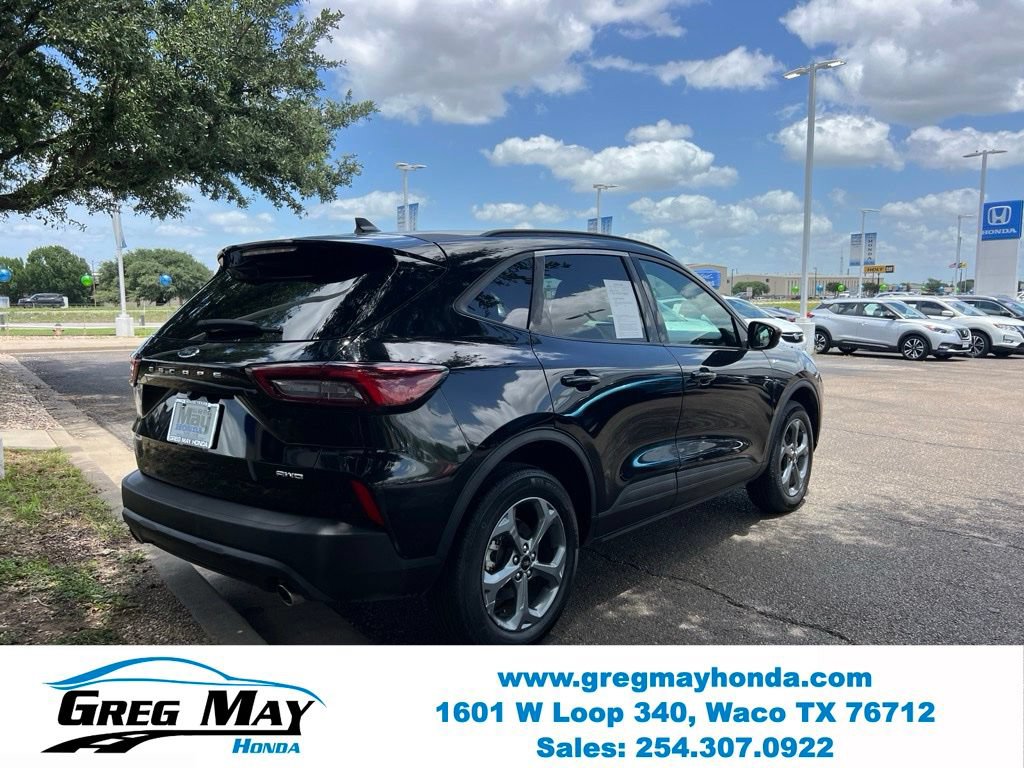 Used 2025 Ford Escape ST-Line Select AWD/4WD image 7