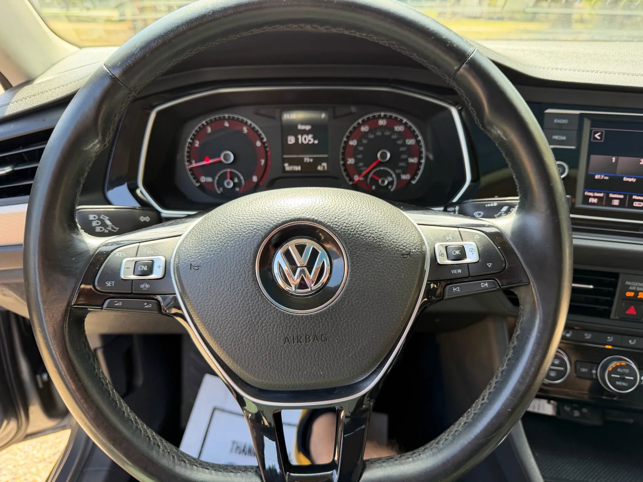 Used 2019 Volkswagen Jetta SE image 16