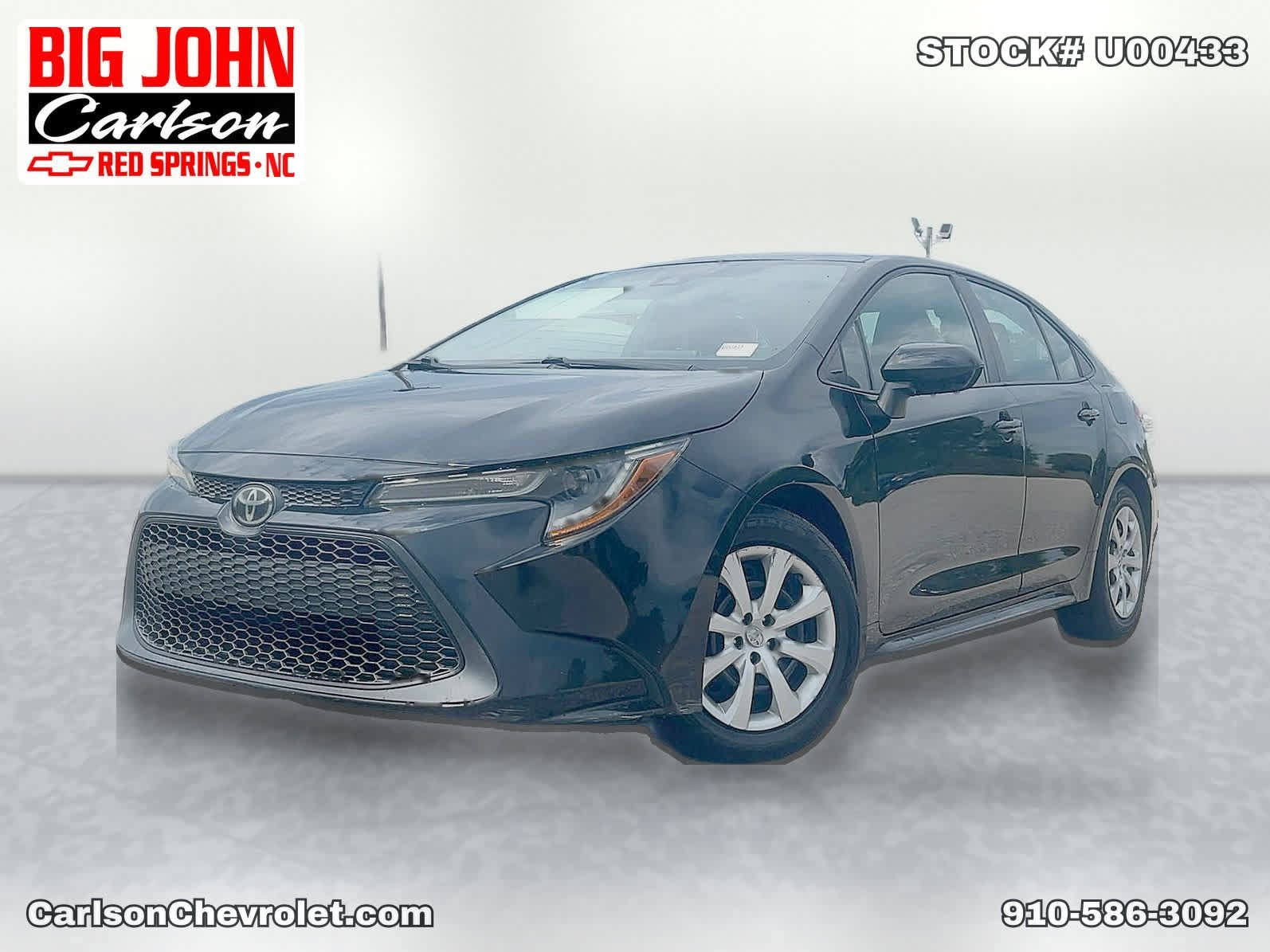 Used 2020 Toyota Corolla LE FWD image 2