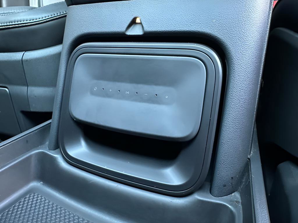 Used 2022 Rivian R1S Adventure image 65