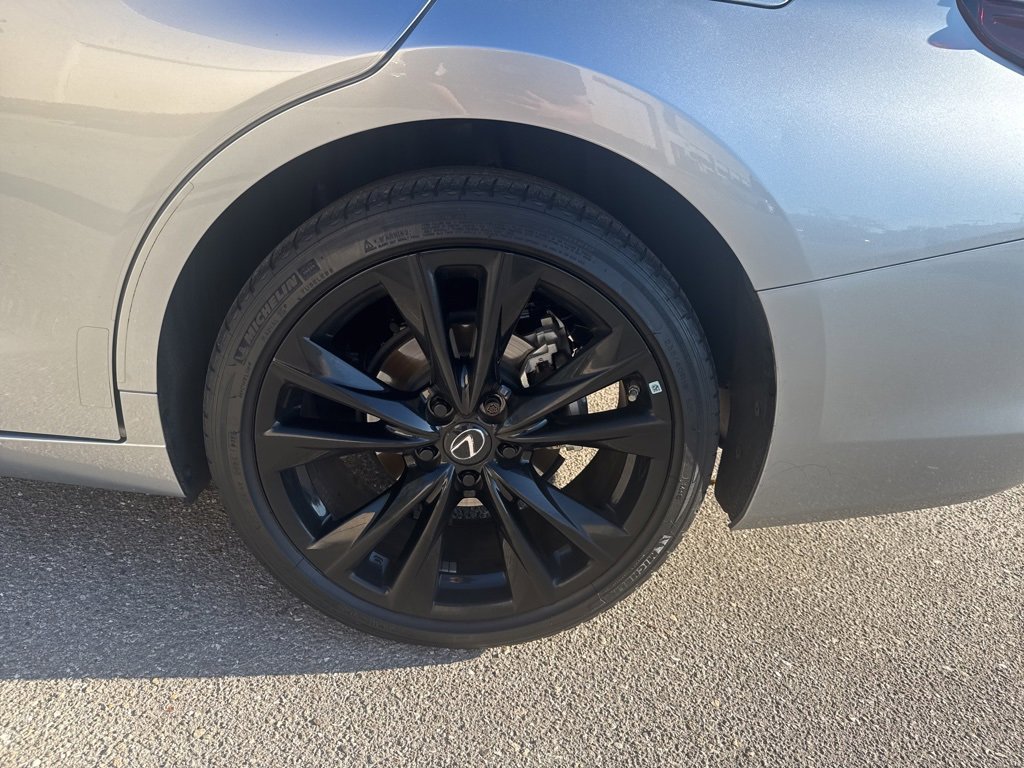 Used 2023 Lexus ES 300h F Sport image 11