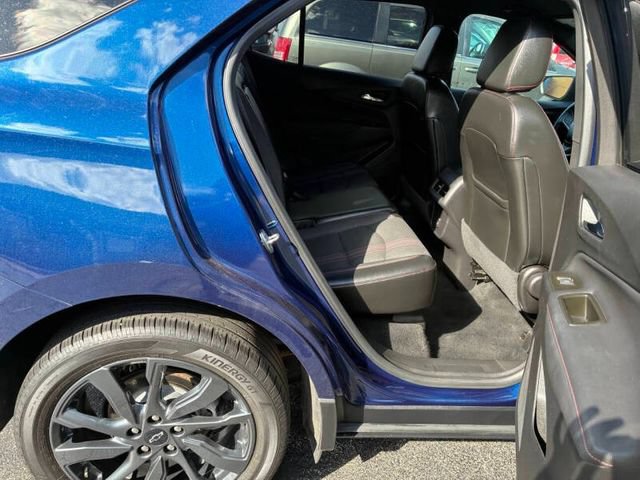 Used 2023 Chevrolet Equinox RS FWD image 22