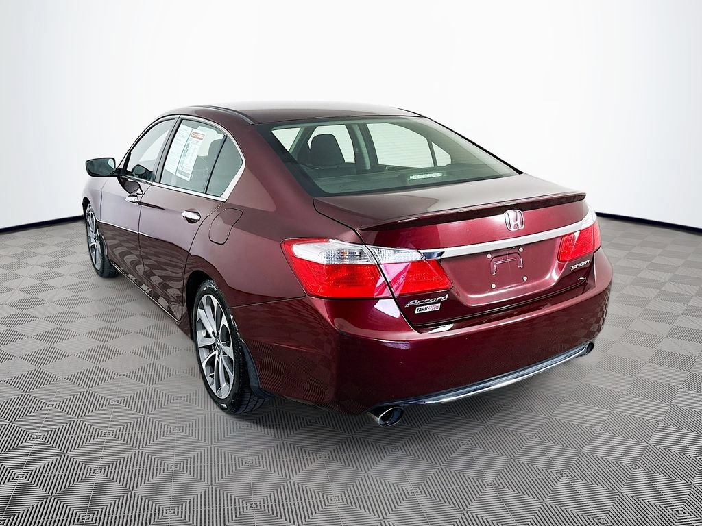 Used 2015 Honda Accord Sport image 7