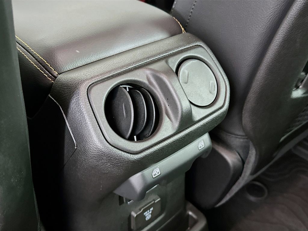 Certified 2024 Jeep Wrangler Sahara w/ Technology Group image 38