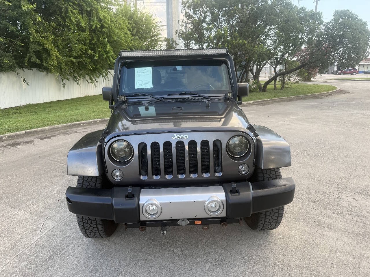Used 2014 Jeep Wrangler Unlimited Sahara w/ Max Tow Package AWD/4WD image 2