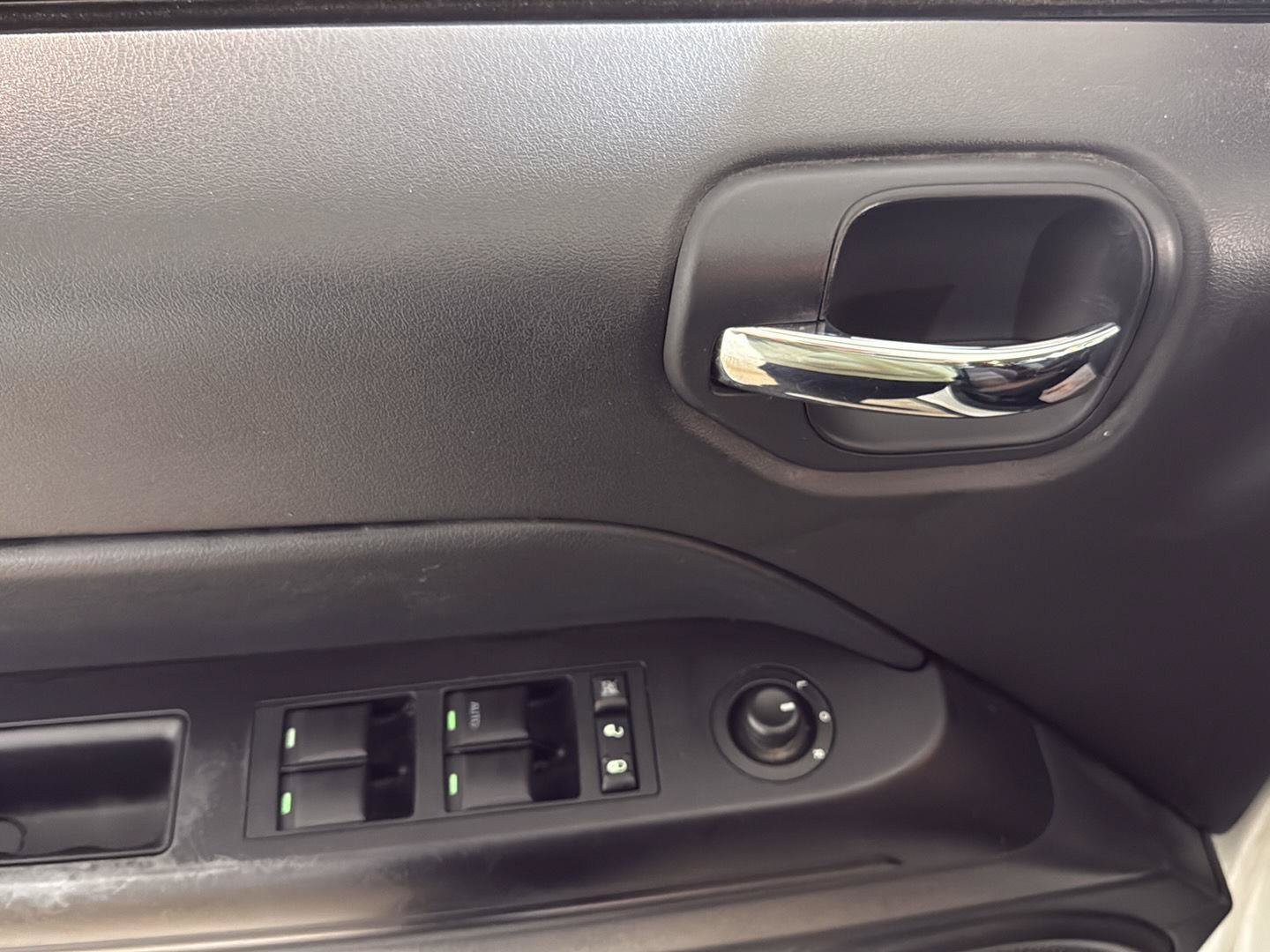 Used 2015 Jeep Compass Sport w/ Power Value Group AWD/4WD image 6