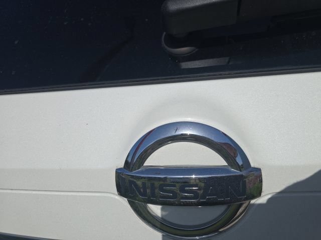 Used 2016 Nissan Rogue SL w/ SL Premium Package FWD image 5