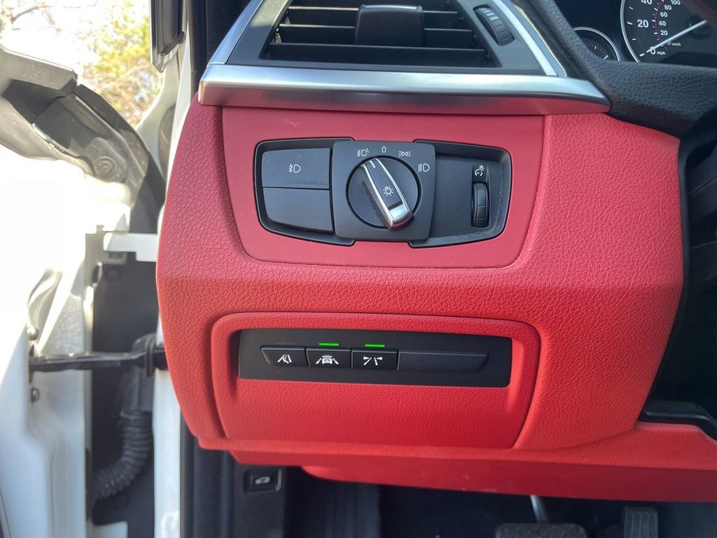 Used 2019 BMW 430i xDrive Convertible w/ Executive Package image 14