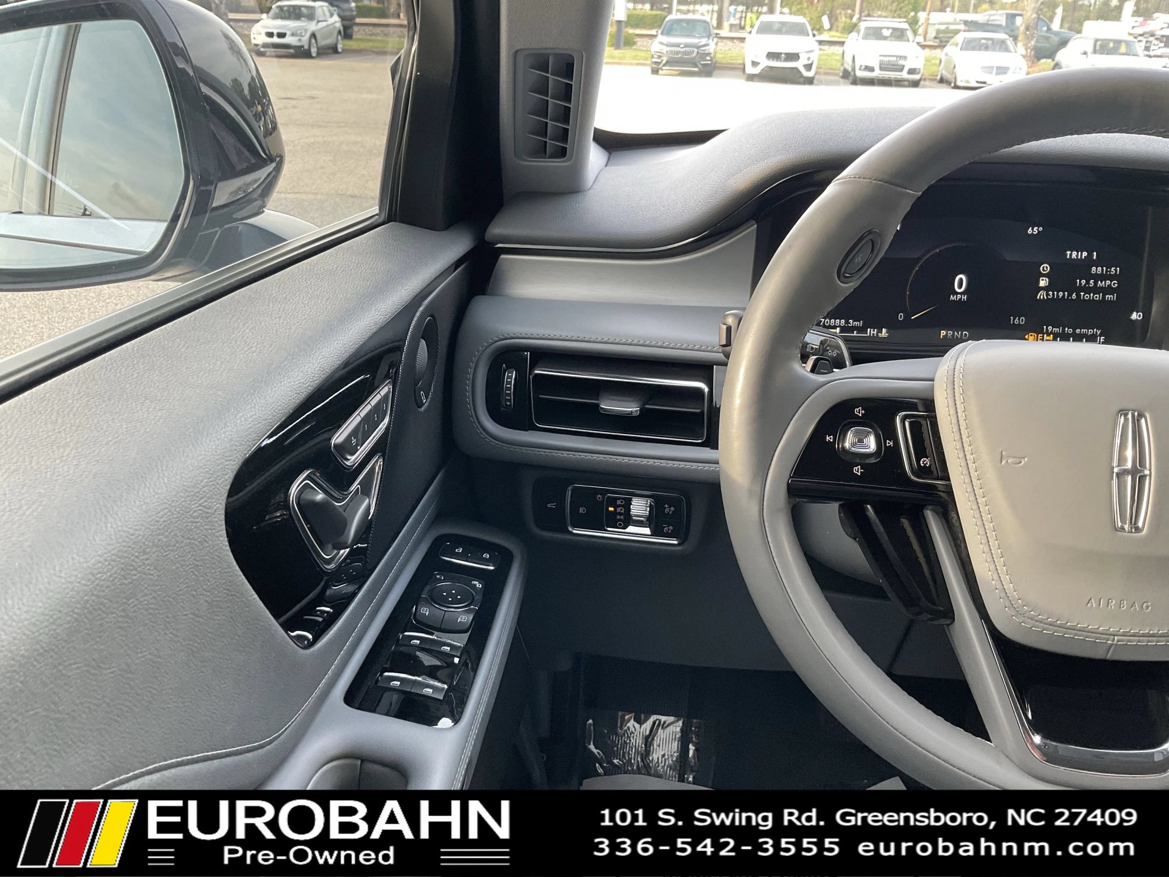 Used 2021 Lincoln Aviator Reserve w/ Elements Package Plus RWD image 23