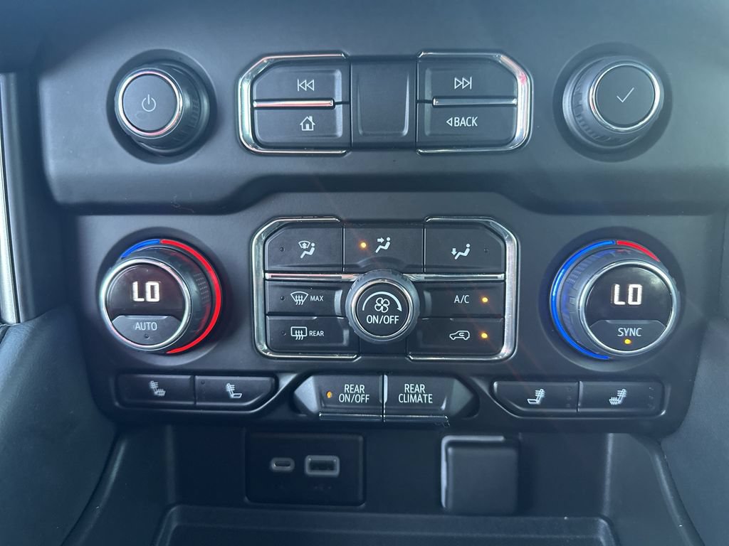 Used 2022 Chevrolet Tahoe Z71 AWD/4WD image 28