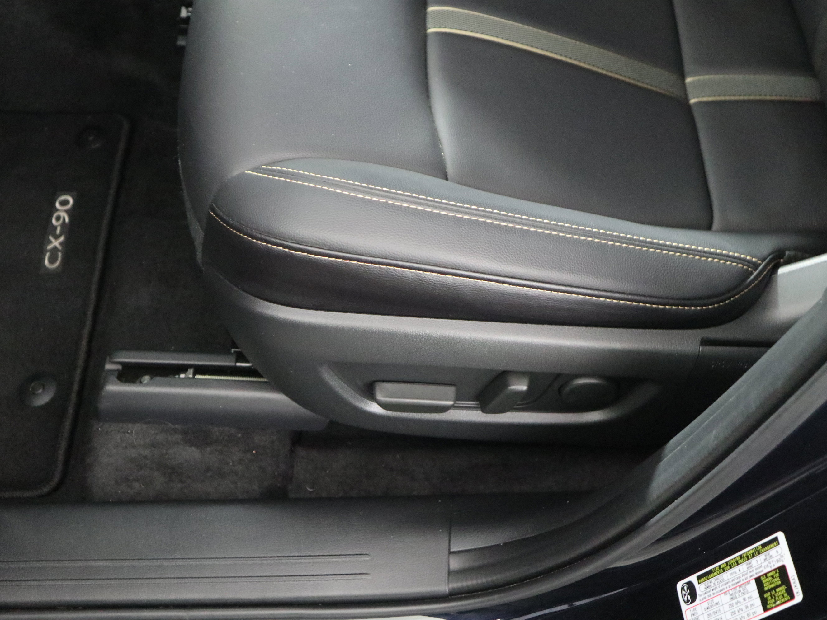 Certified 2026 MAZDA CX-90 3.3 Turbo w/ Select Package image 23