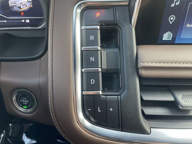 Used 2023 Chevrolet Suburban High Country image 20