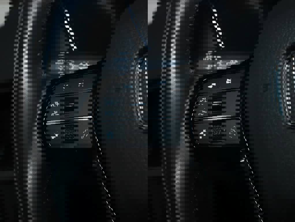 Used 2023 Honda CR-V EX-L image 27