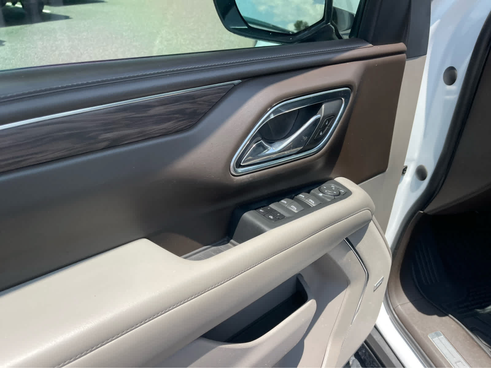 Used 2021 Chevrolet Tahoe Z71 AWD/4WD image 11