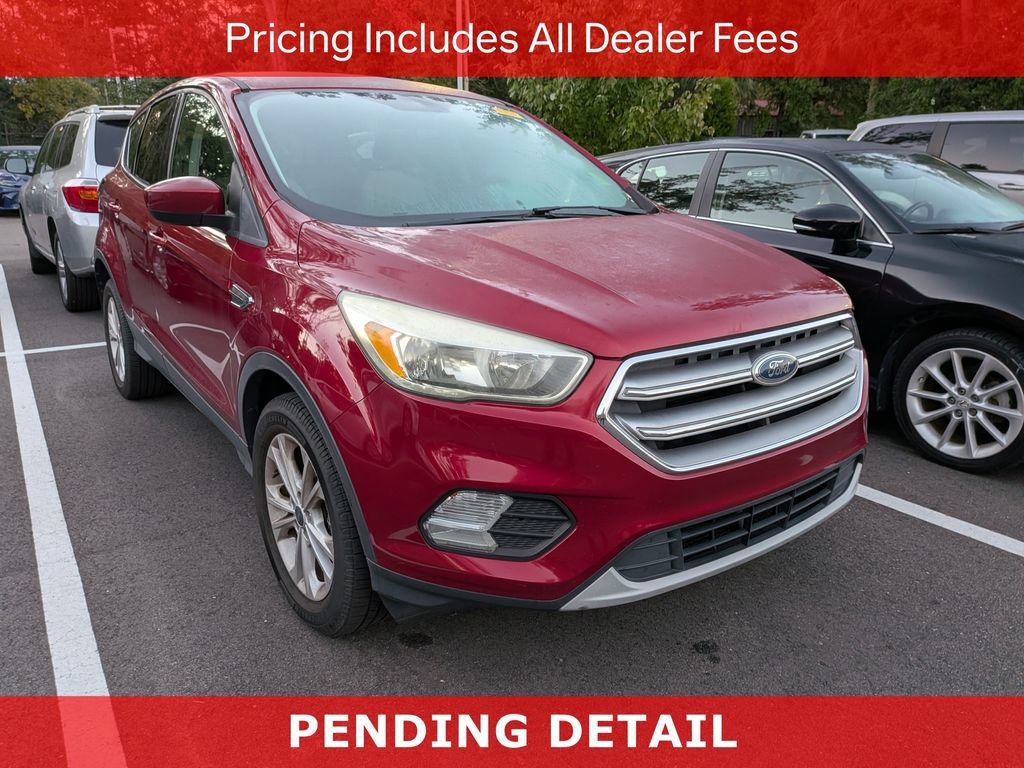 Used 2017 Ford Escape SE w/ SE Cold Weather Package