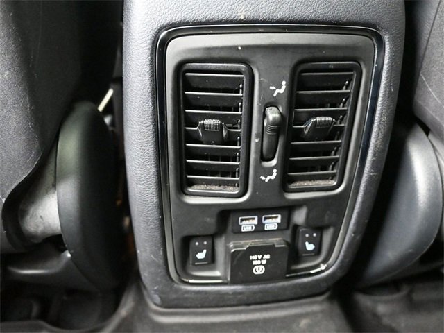 Used 2014 Jeep Grand Cherokee Overland w/ Advanced Technology Group image 20