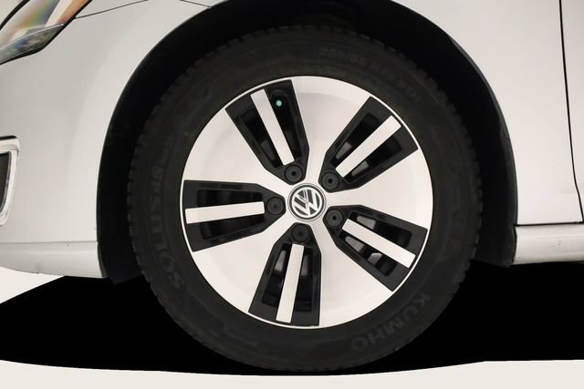 Used 2016 Volkswagen e-Golf SEL Premium FWD image 9