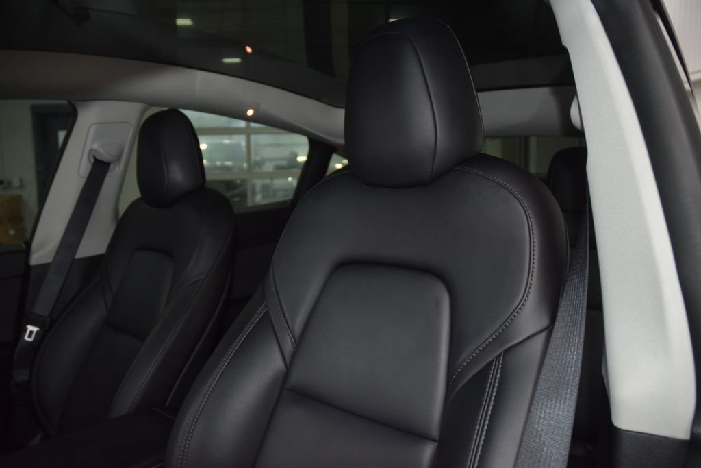 Used 2022 Tesla Model Y Performance AWD/4WD image 38