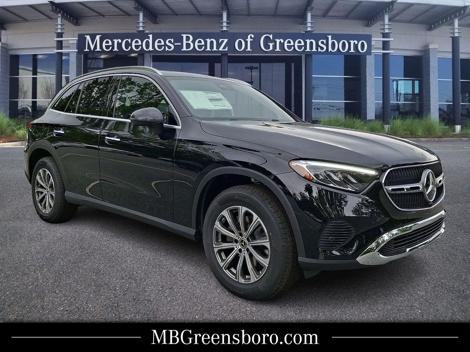 New 2026 Mercedes-Benz GLC 300 4MATIC image 1