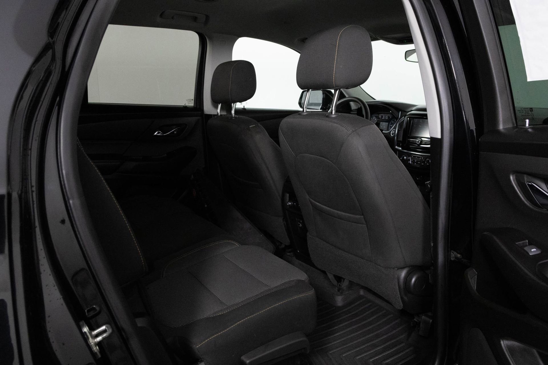 Used 2019 Chevrolet Traverse LS image 34