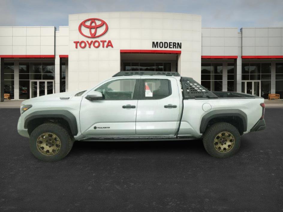 New 2025 Toyota Tacoma 4x4 Double Cab Hybrid image 9