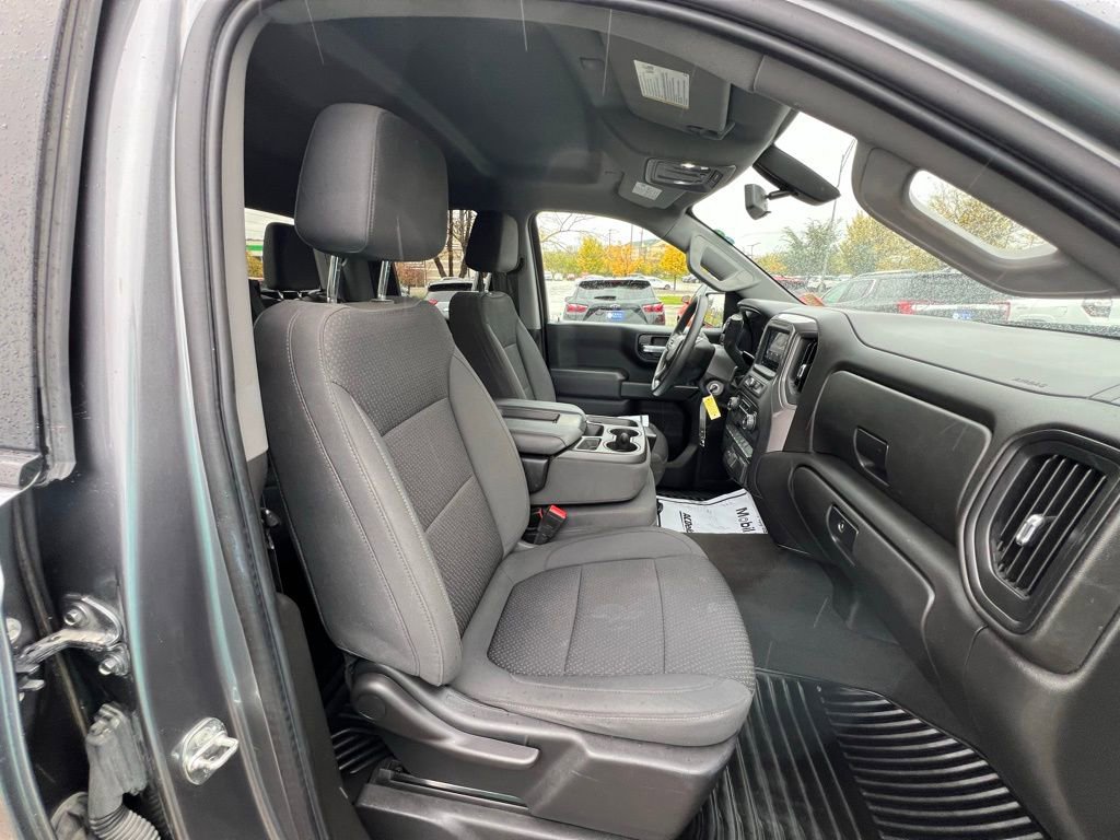 Used 2021 Chevrolet Silverado 1500 Custom image 23