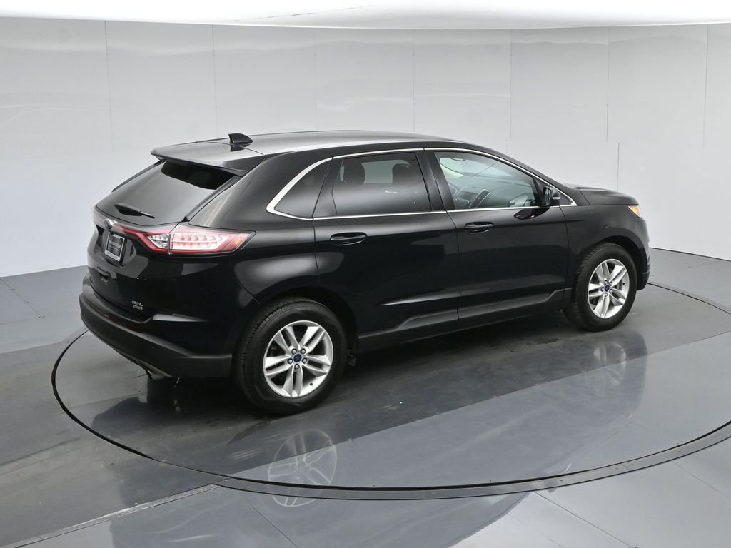 Used 2016 Ford Edge SEL image 39
