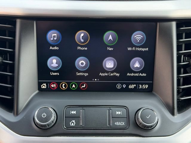 Used 2023 GMC Acadia SLT FWD image 4