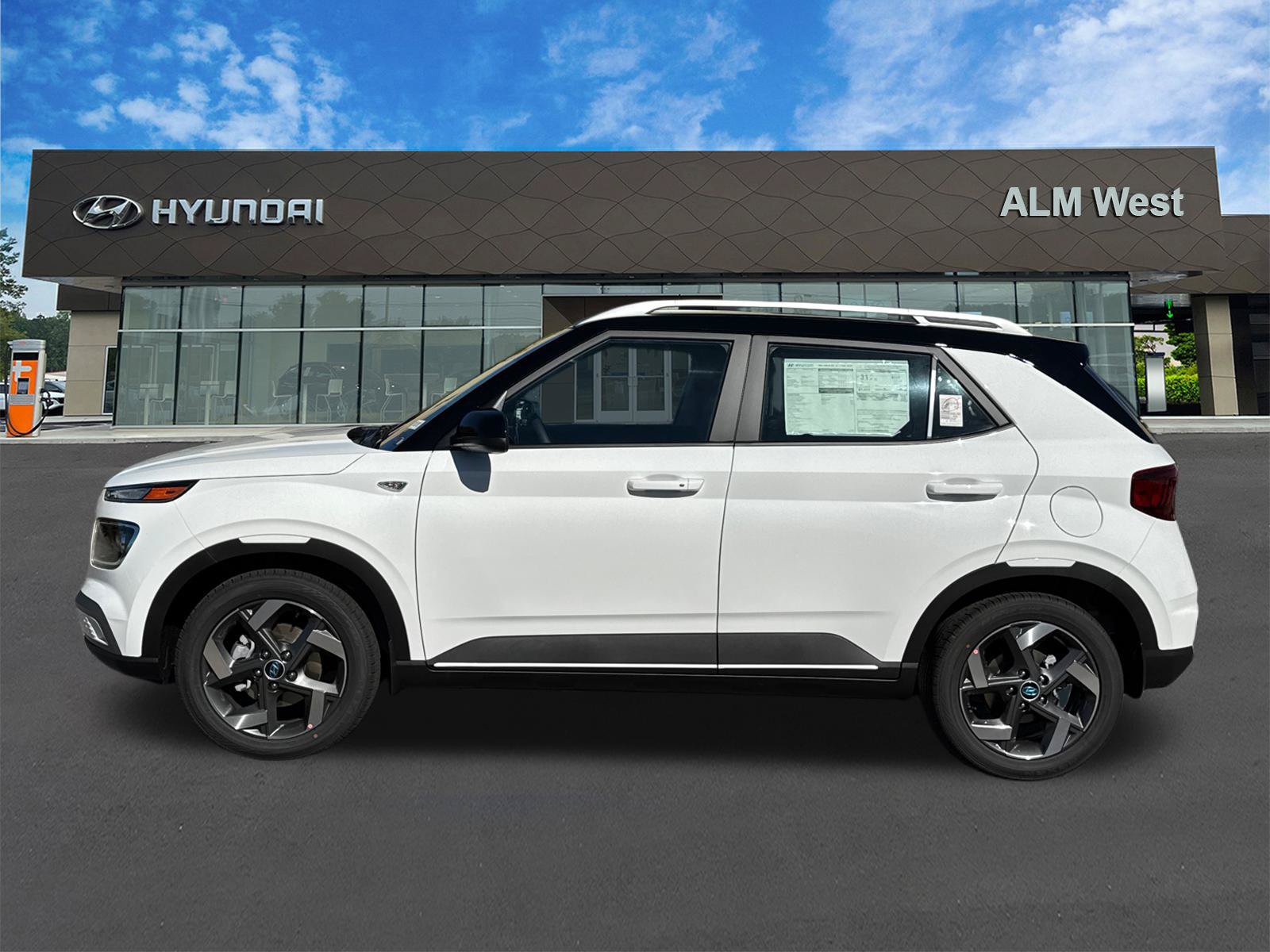 New 2026 Hyundai Venue SEL FWD image 9