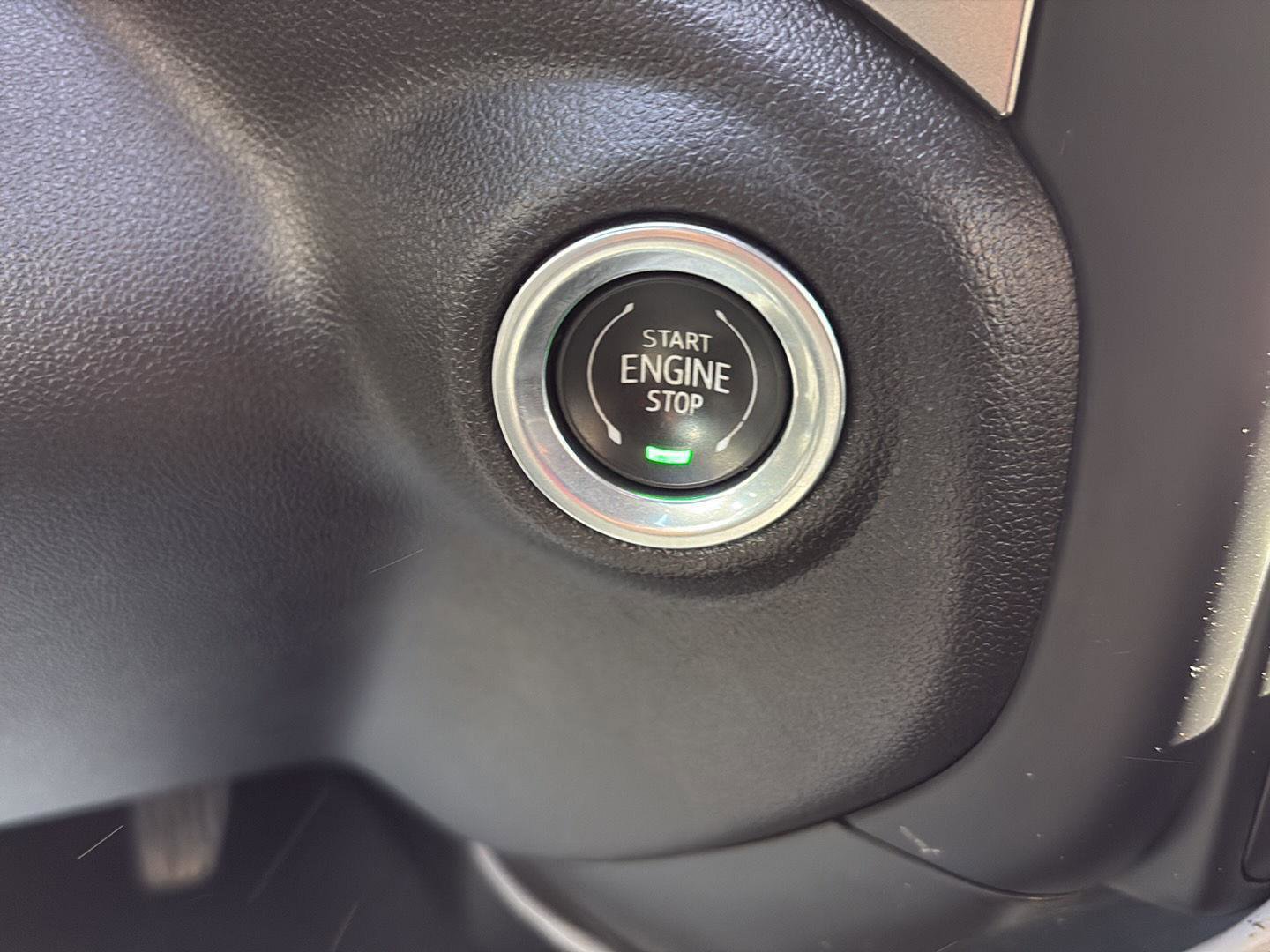 Used 2021 Chevrolet Silverado 1500 LT image 21