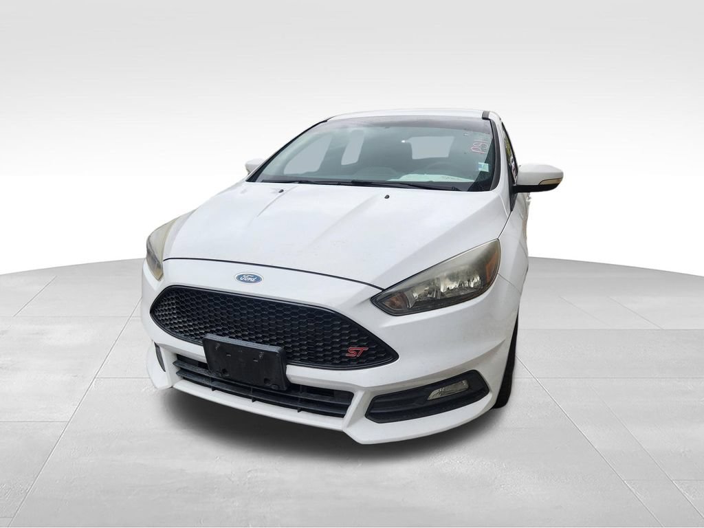 Used 2018 Ford Focus ST FWD image 18