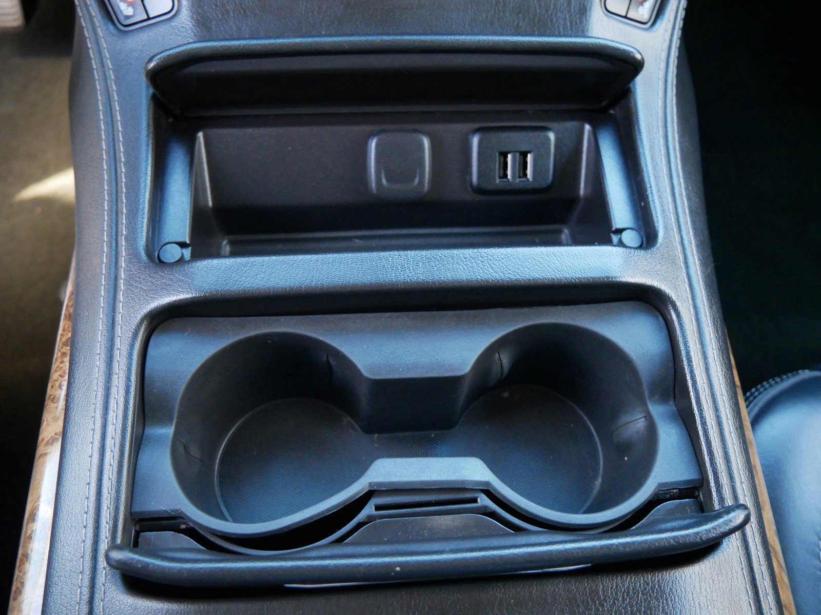 Used 2015 GMC Yukon Denali w/ Open Road Package image 22