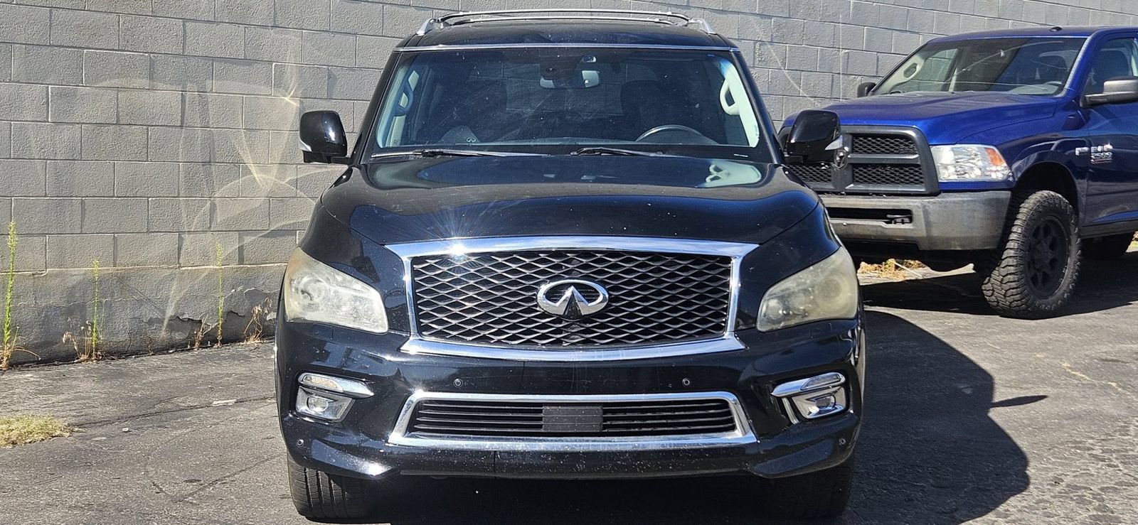 Used 2012 INFINITI QX56 4WD w/ Deluxe Touring Pkg image 8