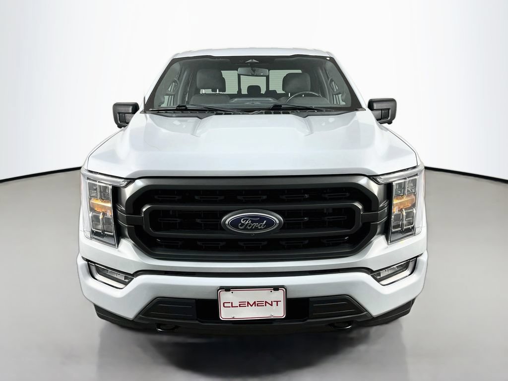 Used 2022 Ford F150 XLT w/ Equipment Group 302A High AWD/4WD image 3