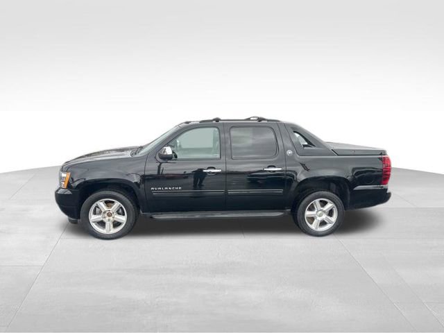 Used 2013 Chevrolet Avalanche LT w/ All-Star Edition image 9