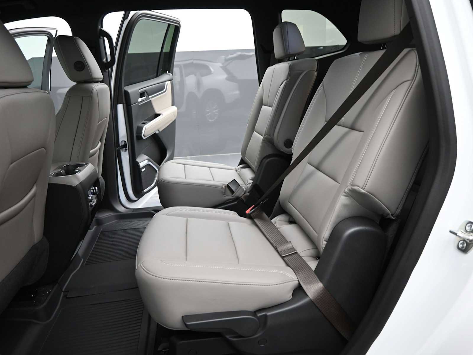 New 2026 GMC Acadia Elevation w/ Elevation Premium Package image 14