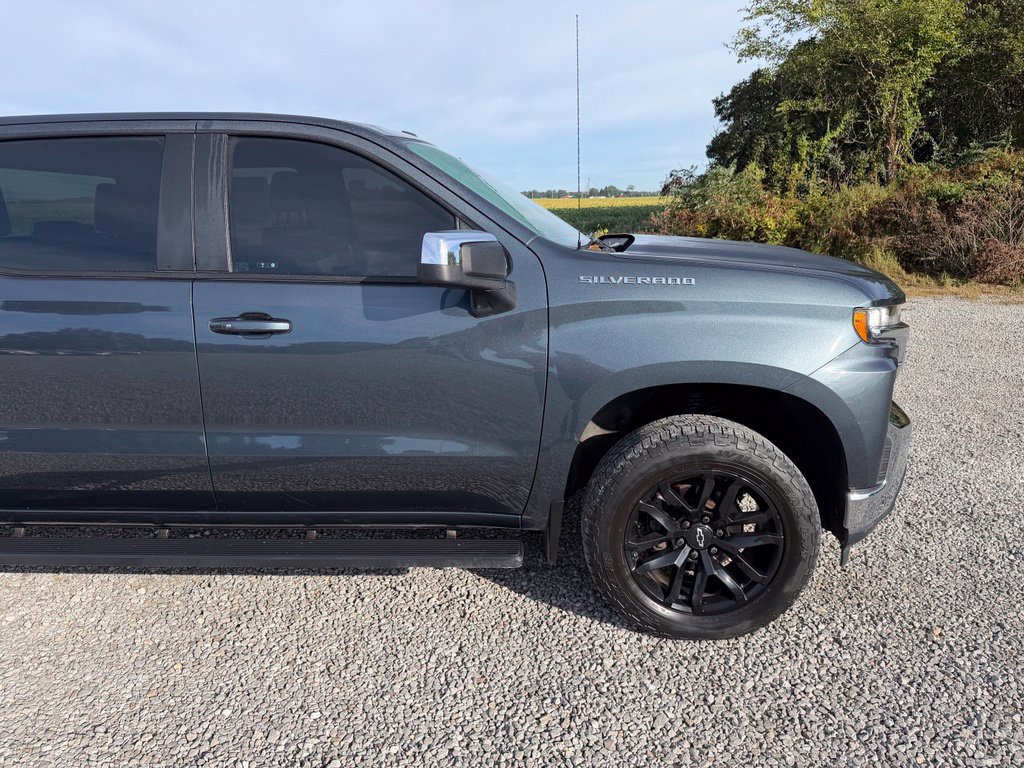 Used 2019 Chevrolet Silverado 1500 LT w/ All-Star Edition AWD/4WD image 18