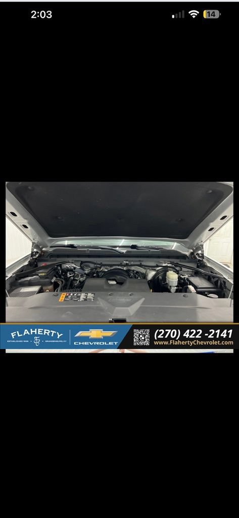 Used 2017 Chevrolet Silverado 1500 LT w/ All Star Edition AWD/4WD image 14