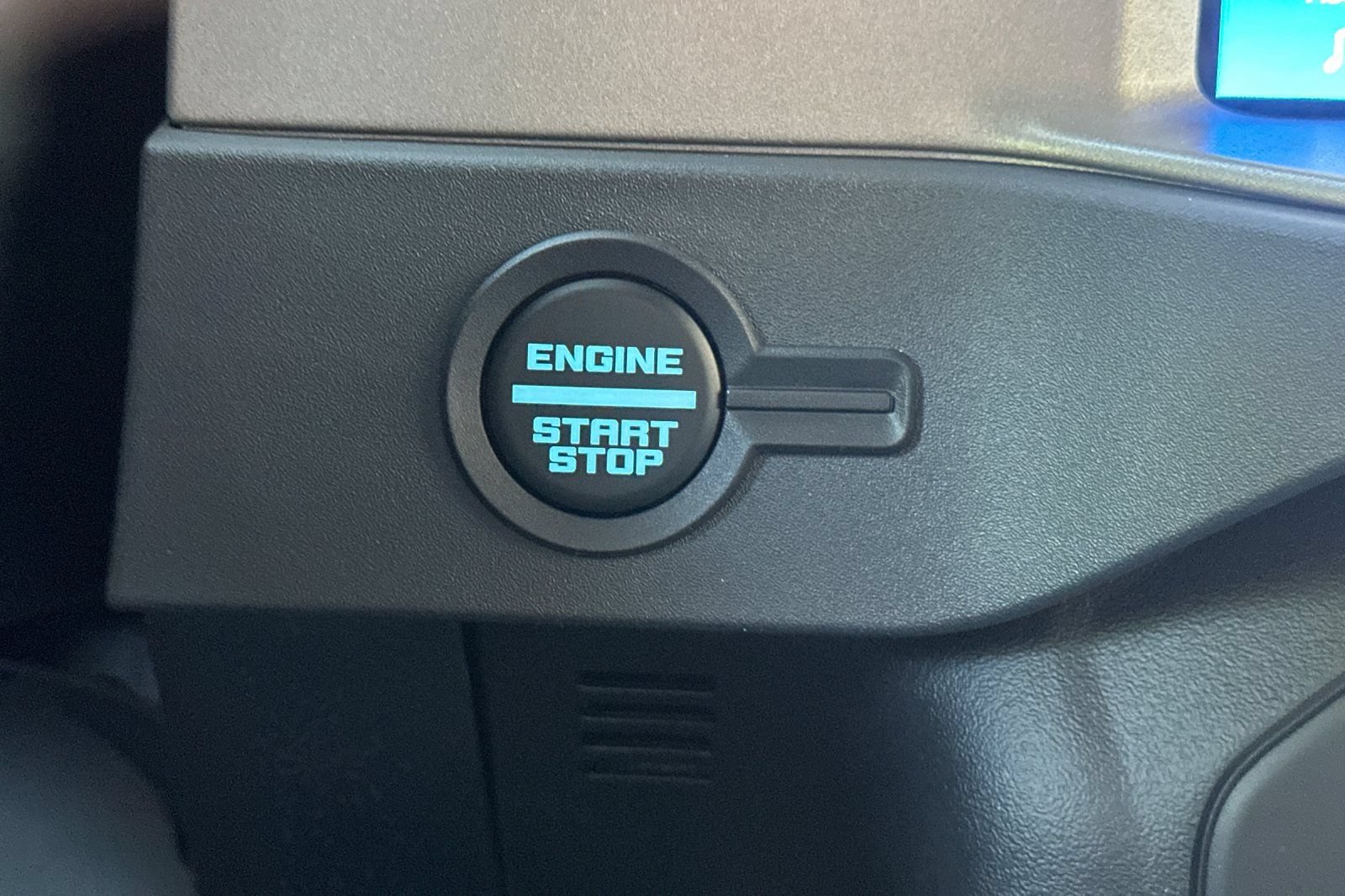 New 2026 Ford Bronco Outer Banks AWD/4WD image 23