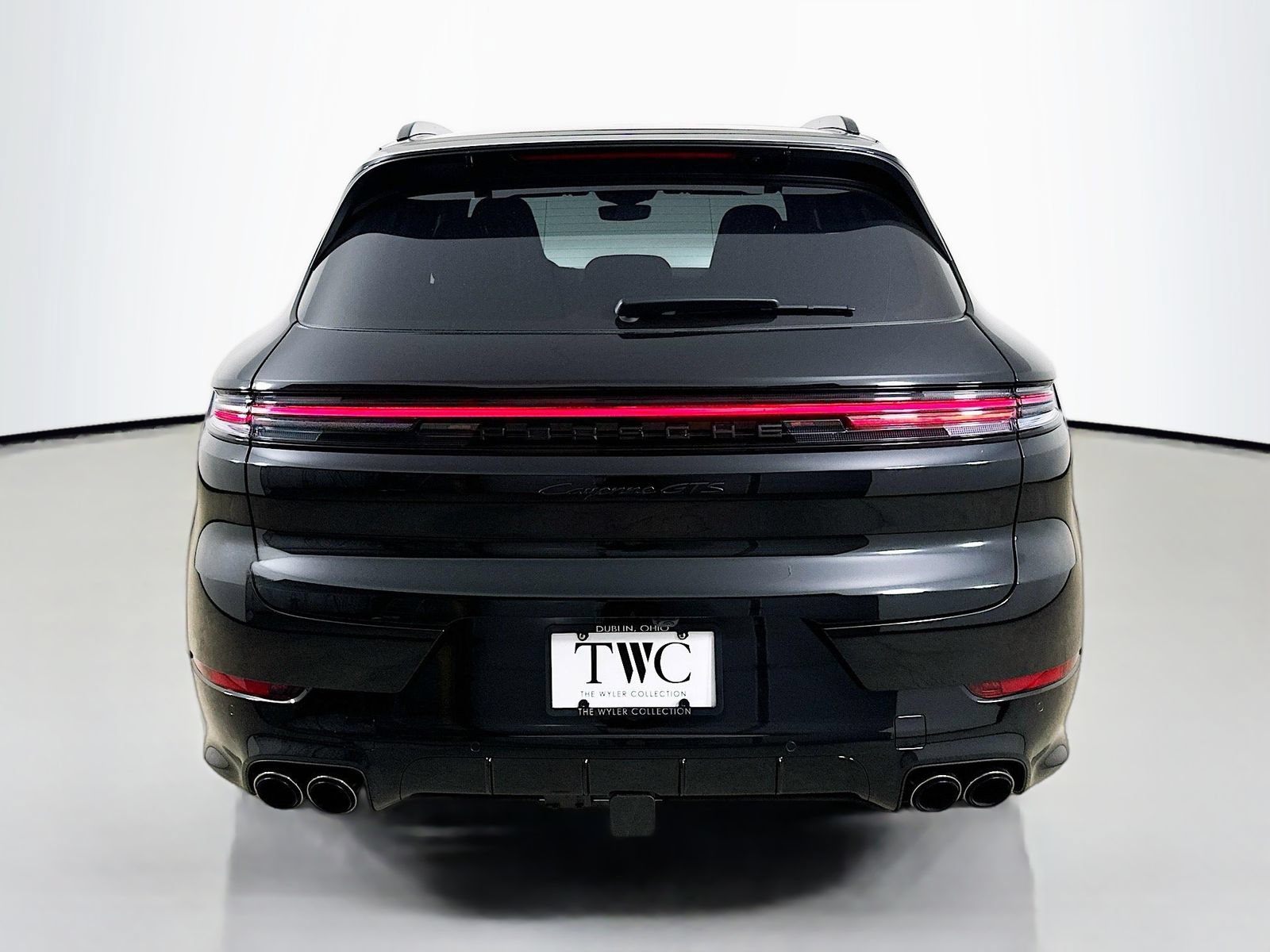New 2026 Porsche Cayenne GTS AWD/4WD image 6