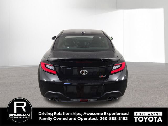New 2025 Toyota GR86 Premium image 7