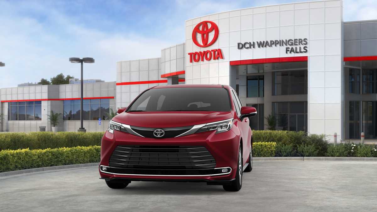 New 2026 Toyota Sienna Limited AWD/4WD image 21