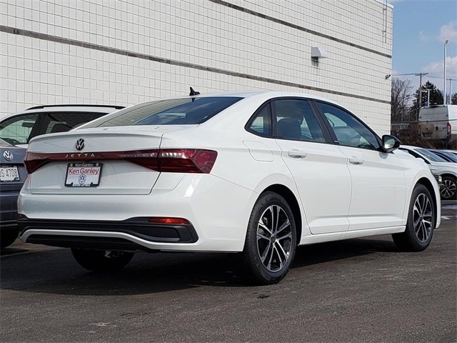 New 2026 Volkswagen Jetta Sport image 3