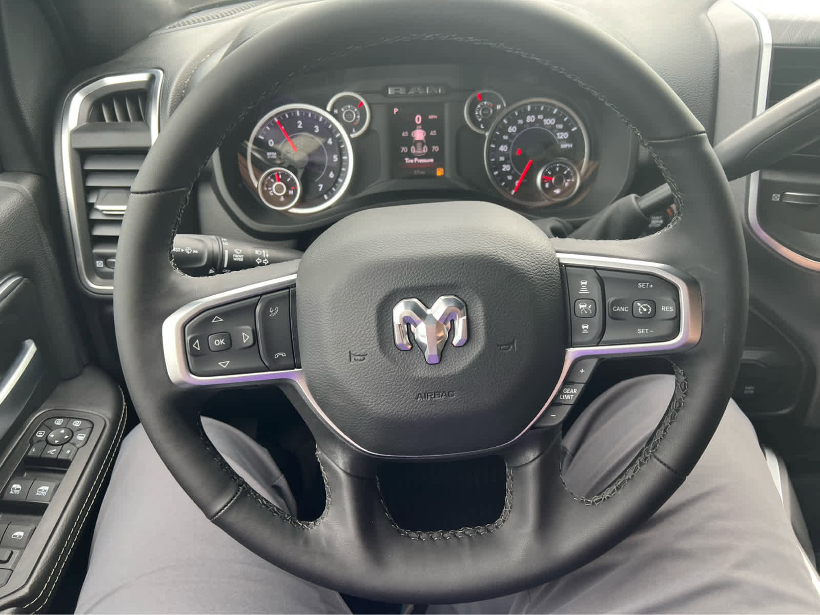 New 2025 RAM 2500 Big Horn image 19